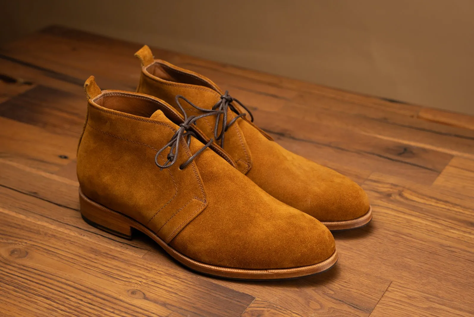 Bosphorus Leather Chukka Boots - Gulf Suede Honey