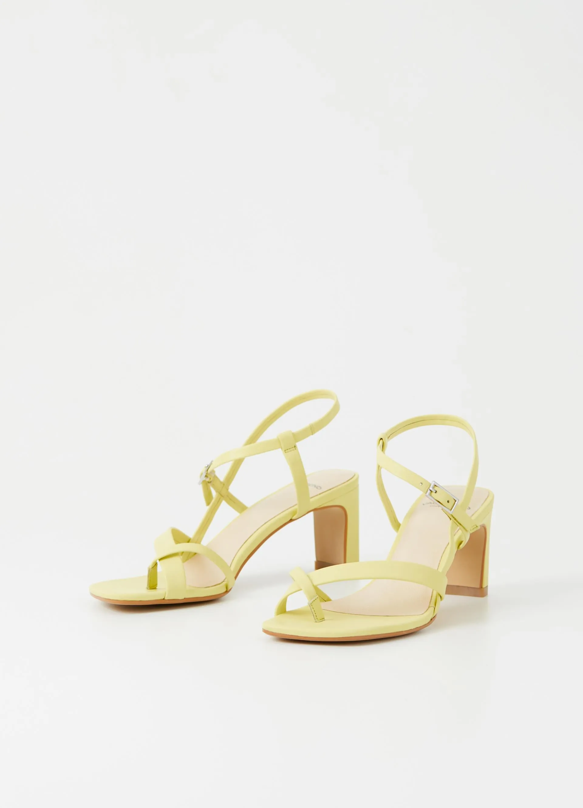 Luisa Light Yellow
